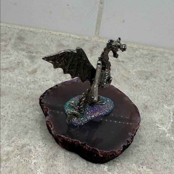 Pewter Metal Dragon Figurine on Agate Base. 3x3x2.5 in - Picture 3 of 8